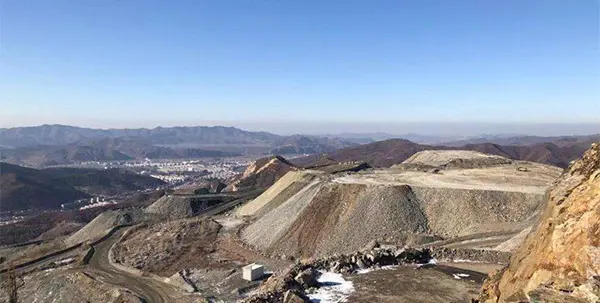 矿山废石 矿山废石